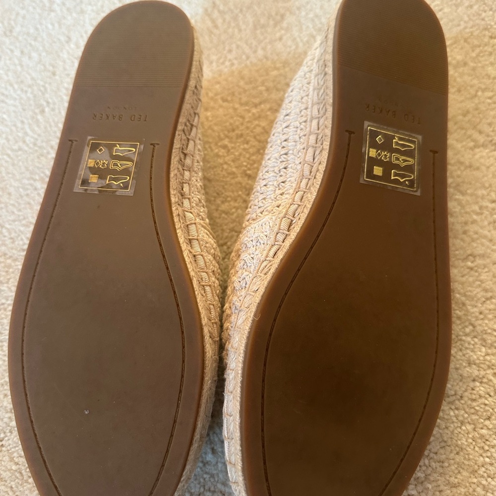 New Ted Baker London Beige Crochet Espadrilles - Picture 3 of 4
